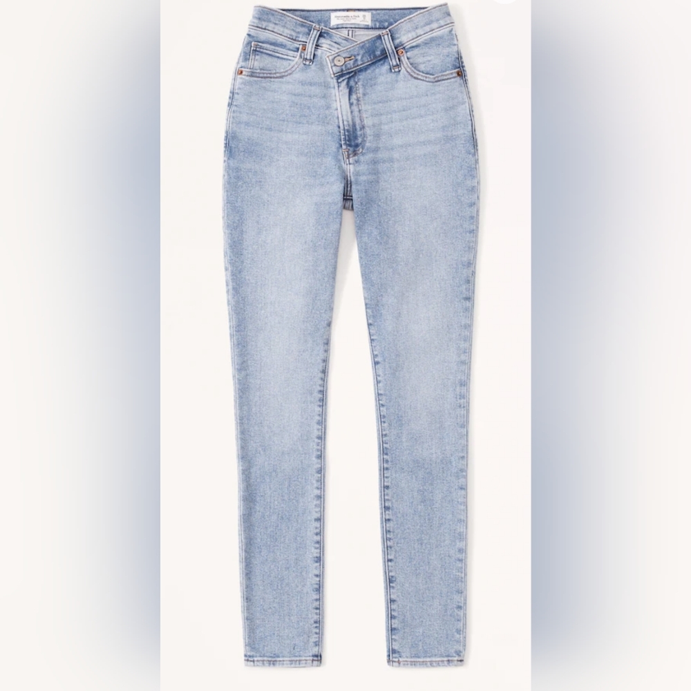 Abercrombie & Fitch Curve Love Super Skinny Ankle High Rise